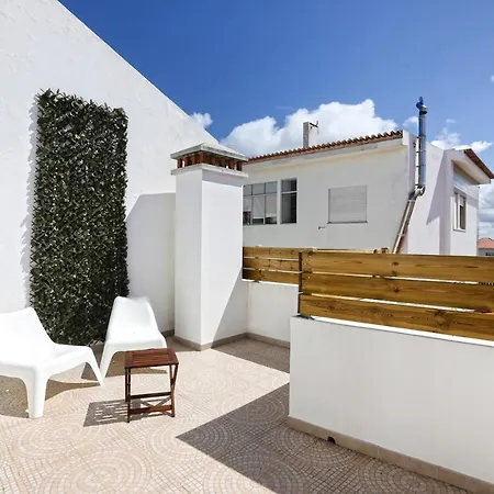Sunrise Terrace Peniche